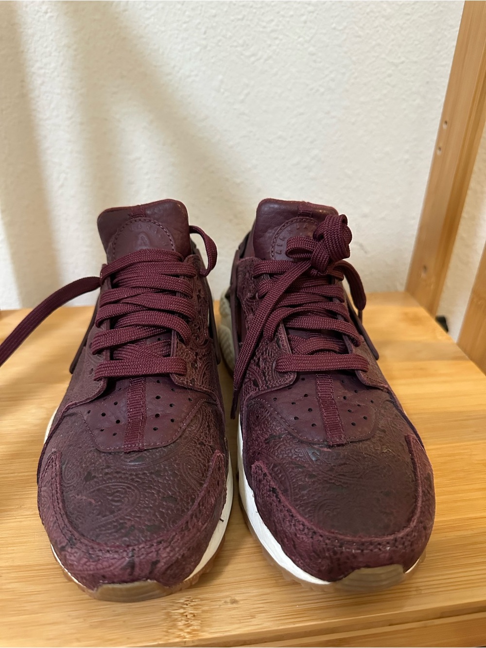 Nike Hurache - Picture 4 of 6
